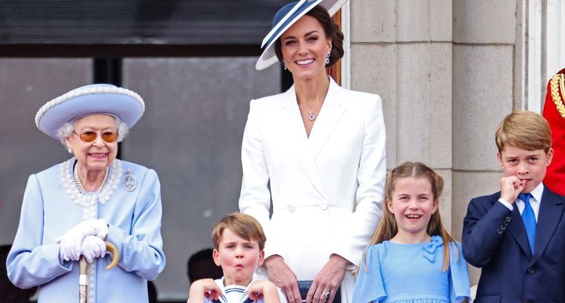 Công nương xứ Cambridge – Kate Middleton yêu kiều tại Đại lễ Bạch Kim
