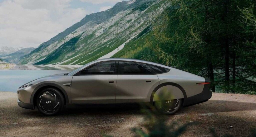 Lightyear 0 mẫu xe điện được sạc pin từ năng lượng mặt trời