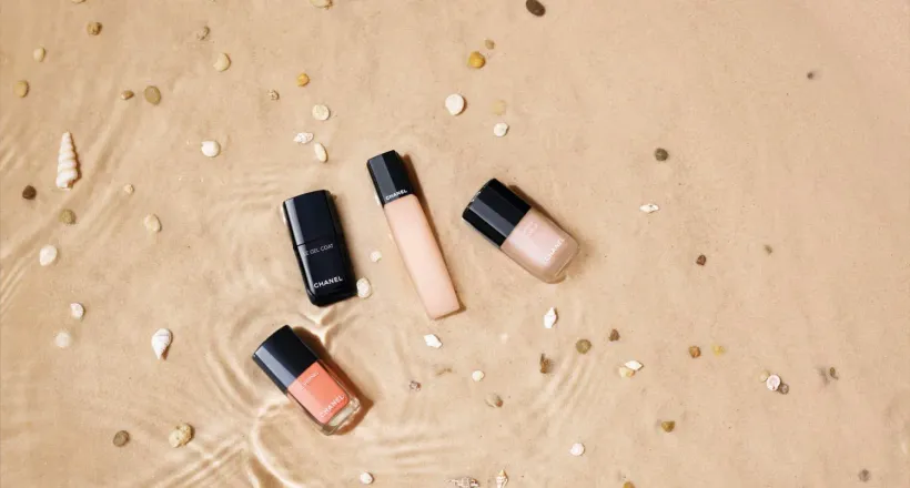Chanel mang đến những màu nail hot nhất hè này bạn không thể bỏ lỡ!