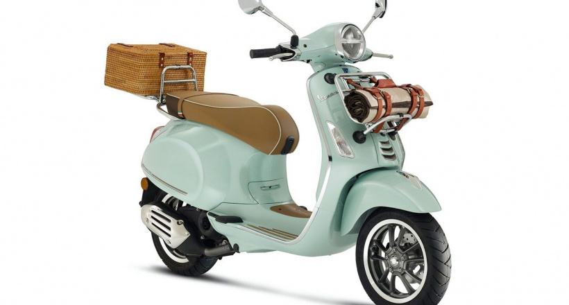 Vespa Primavera Pic nic - Người bạn đồng hành trong dịp dã ngoại mùa hè