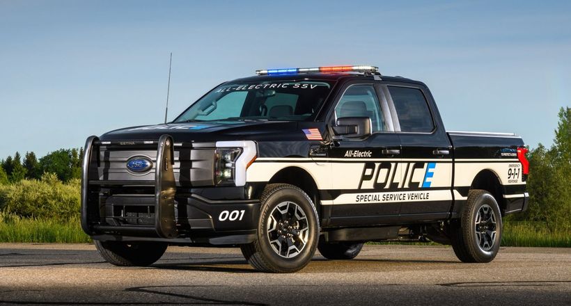 Ford F-150 Lightning Pro SSV 2023 – Xe bán tải điện 580 mã lực dành cho cảnh sát