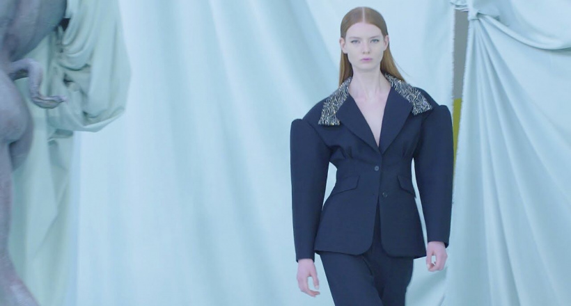 Del Core - Fall Winter 2022/2023: Vẻ đẹp và sự mỏng manh bí ẩn