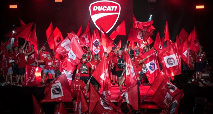 World Ducati Week 2022 đỏ rực với sự góp mặt của 80.000 biker toàn cầu
