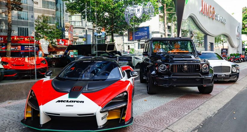 McLaren Senna thứ hai về Việt Nam với màu sơn cực chất