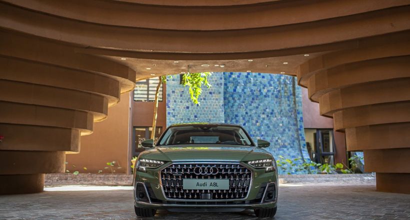 Audi A8L ra mắt thị trường Việt Nam với 3 phiên bản