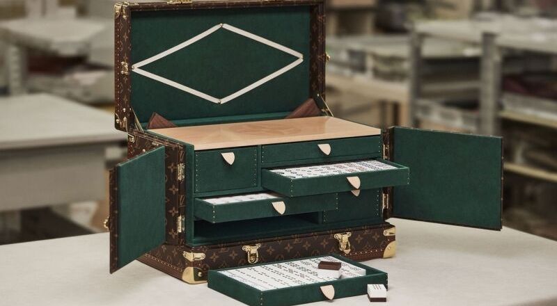Louis Vuitton nâng tầm diện mạo cho bộ mạt chược Vanity Mahjong