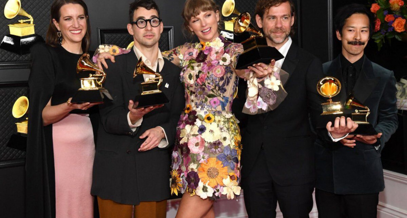 Taylor Swift thắng lớn với hàng loạt giải thưởng, sắp lấy giải “Nữ hoàng âm nhạc thập kỷ”