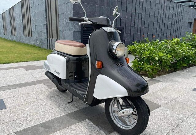 Honda Julio 50 - xe tay ga cổ điển, giá hơn 70 triệu đồng tại Việt Nam