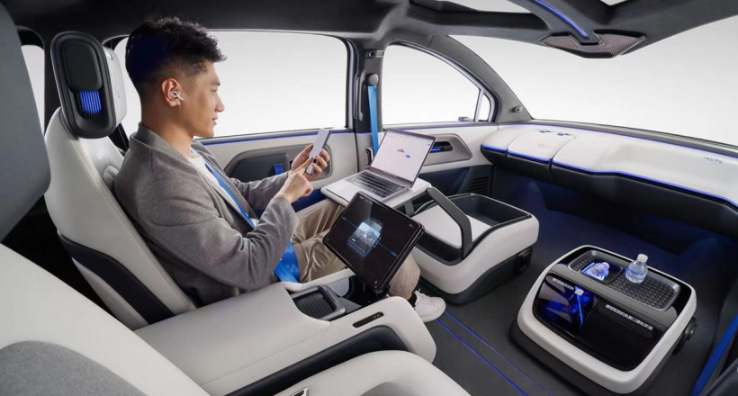 Robotaxi mới của Baidu có thể giảm một nửa chi phí đi lại so với taxi thông thường