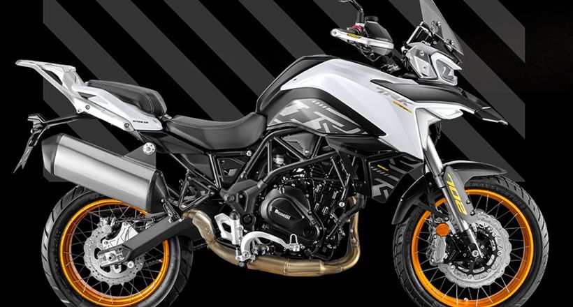 Benelli TRK 702 chính thức ra mắt
