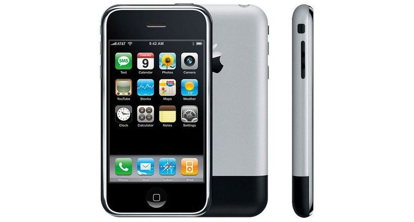 Một chiếc điện thoại iPhone đời đầu được bán đấu giá lên đến 800 triệu đồng