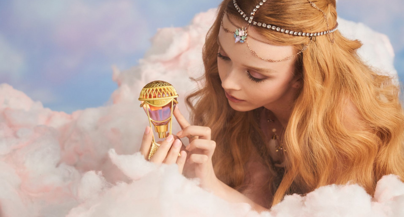 Nước hoa Anna Sui Sky – Tôn vinh tinh thần tự do của nữ quyền