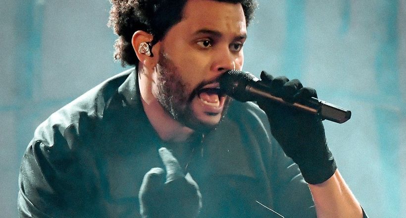 Mất giọng ngay giữa buổi trình diễn, The Weeknd đột ngột kết thúc concert