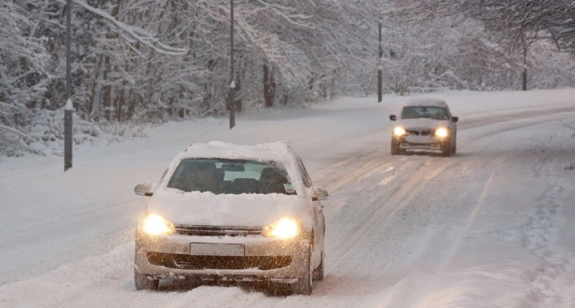 Lái xe đi ngắm băng tuyết cần lưu ý gì?