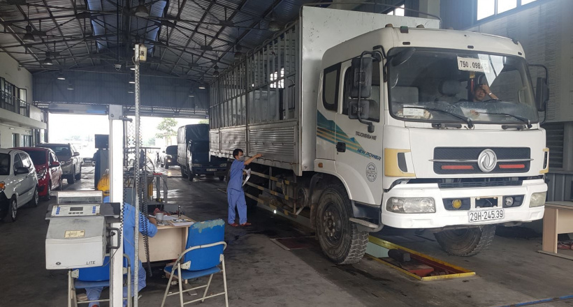 Đăng kiểm ô tô cần nộp những loại phí nào?