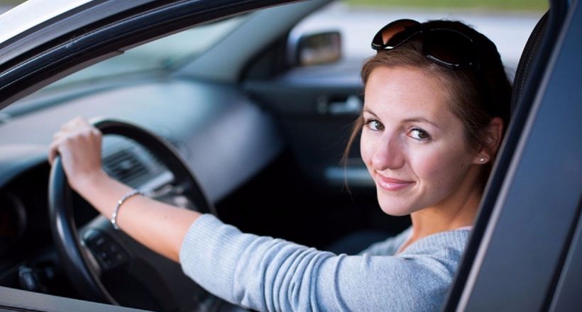 Lái xe đường dài dịp Tết cần chú ý điều gì?