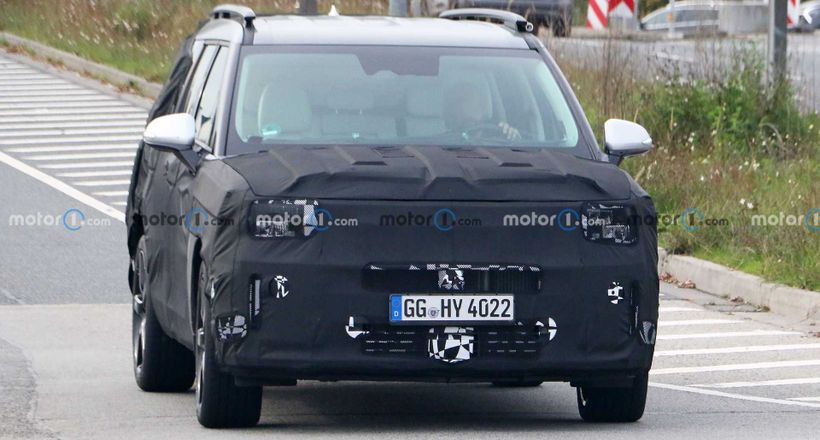 Hyundai Santa Fe 2024 lộ ảnh thiết kế, chờ ngày ra mắt