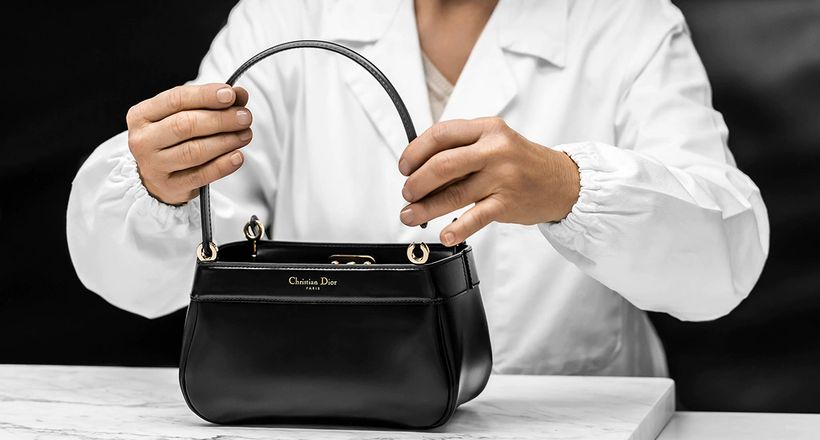Chiếc túi Dior Key Bag mới mang phong cách vượt thời gian