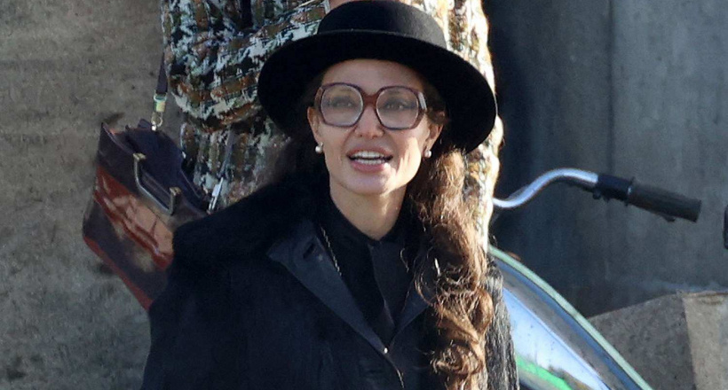 Angelina Jolie vào vai huyền thoại opera Maria Callas