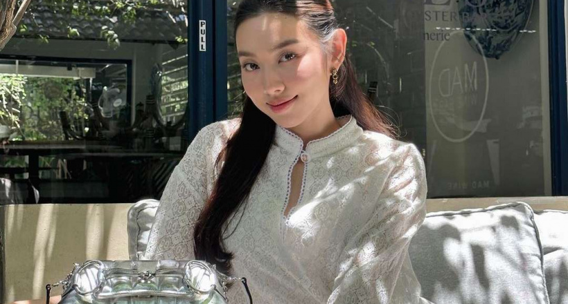 Hoa hậu Thùy Tiên khoe dáng với mẫu túi mới từ nhà Gucci