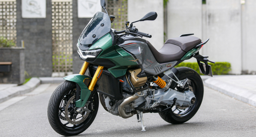 Moto Guzzi V100 Mandello S - môtô đường trường giá 535 triệu đồng