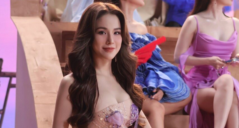 Diệp Lâm Anh khoe visual đỉnh cao “10 điểm không có nhưng”