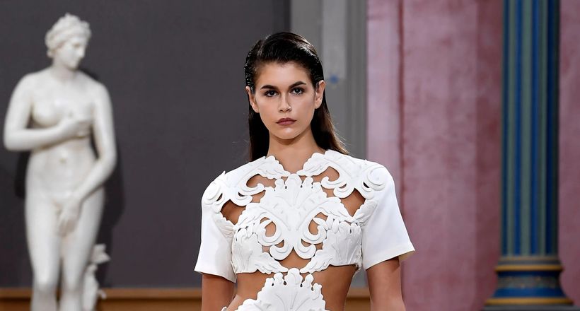 Bộ sưu tập Ready-to-Wear Valentino Xuân Hè 2024 chủ nghĩa nữ quyền