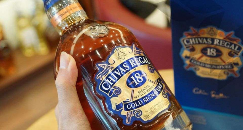 Rượu Chivas loại nào ngon thích hợp làm quà biếu?