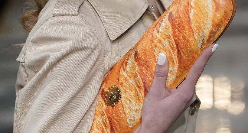 Bánh mì Baguette: Chiếc bánh mì được cả thế giới thời trang yêu thích