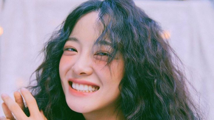 Xu hướng trang điểm bọng mắt cười đang "làm mưa làm gió"