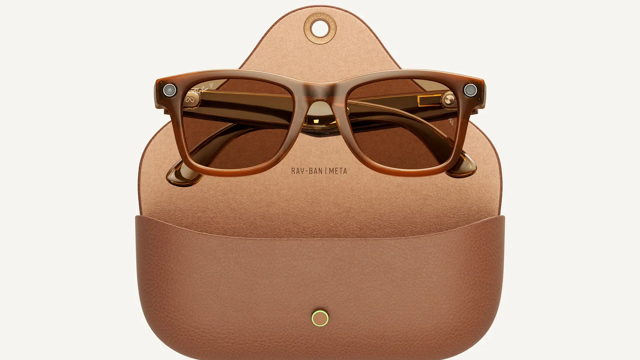 Kính Ray-Ban Meta tích hợp AI đang là tâm điểm của ngành thời trang