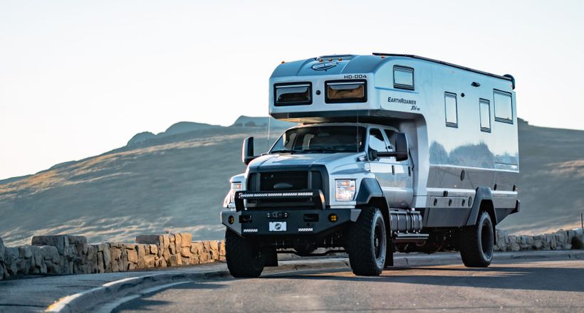 EarthRoamer XV-HD sang trọng với mức giá khởi điểm 1,7 triệu USD