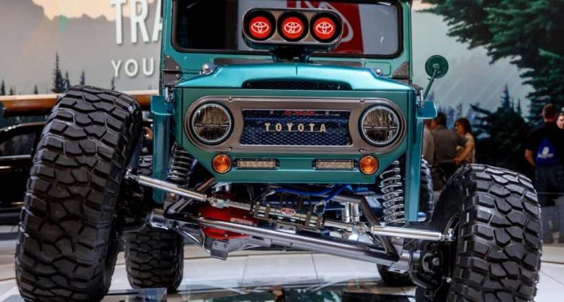 "Quái vật" Toyota FJ Bruiser có gì khác biệt?