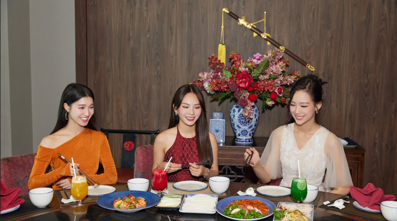 Top 3 Miss World Việt Nam 2022 tại FengHuang Chinese Cuisine