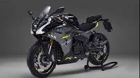 Benelli ra mắt cặp đôi Tornado 500 cùng với BKX 300S