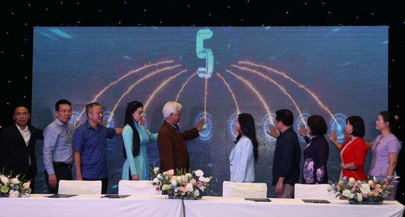 Lan toả  ý nghĩa bảo vệ môi trường thông qua dự án Hành trình xanh – Môi trường xanh – Năng lượng xanh