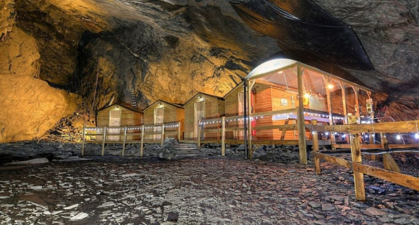 Deep Sleep - Khách sạn nằm sâu gần nửa km dưới lòng đất