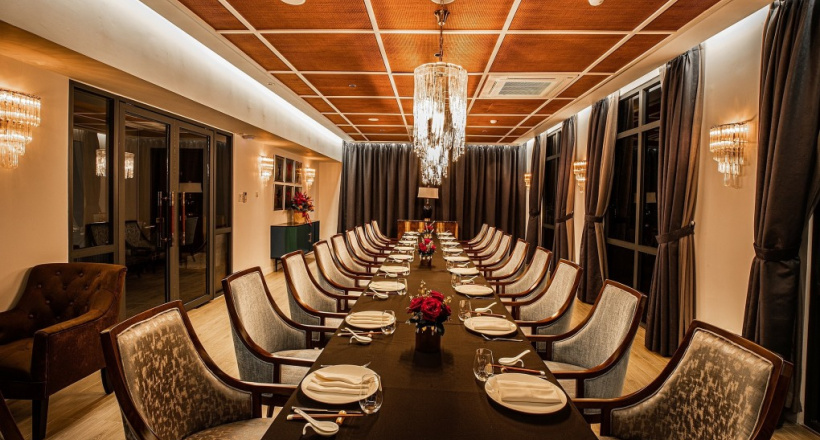 Có gì trong Côn Sơn Restaurant 5 sao của diễn viên Chi Bảo?