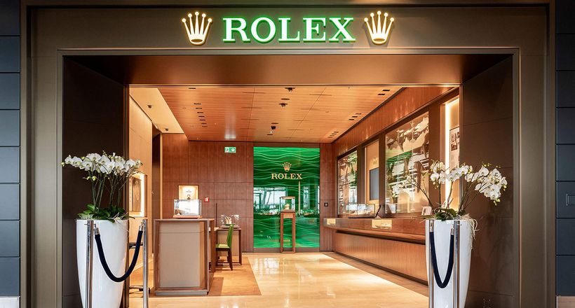 Rolex mua lại Bucherer: Bảo vệ thị trường hay tham vọng xâm chiếm ngành bán lẻ?