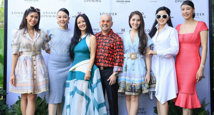 Tiên Nguyễn đi sự kiện cùng mẹ doanh nhân Lê Hồng Thủy Tiên