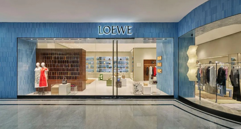 Lần đầu tiên ra mắt cửa hàng Loewe tại Việt Nam