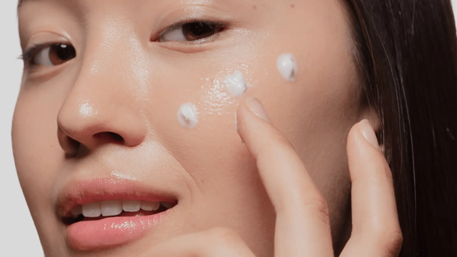 5 sản phẩm kem dưỡng ẩm chống lão hóa tuyệt vời cho mùa đông