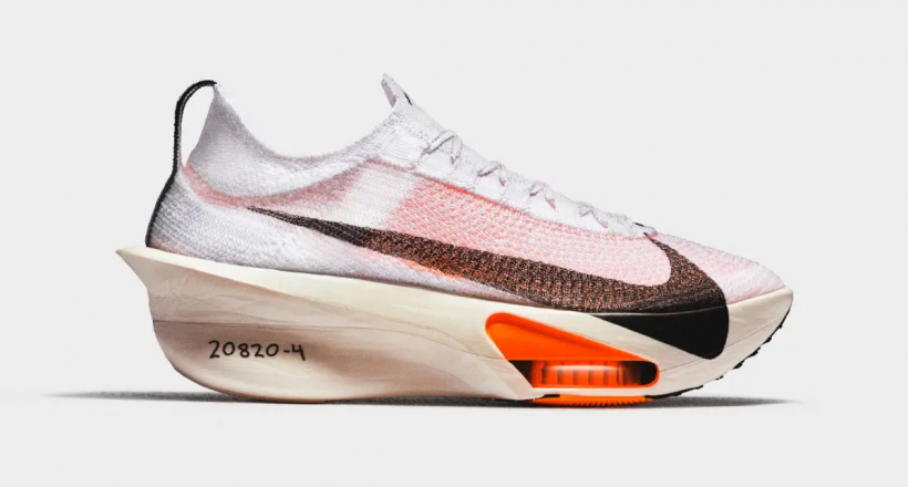 Recap chất liệu giày thể thao nổi bật được sử dụng năm 2023