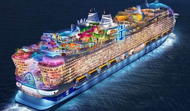 Hoàn thiện siêu du thuyền Icon of the Seas lớn nhất thế giới