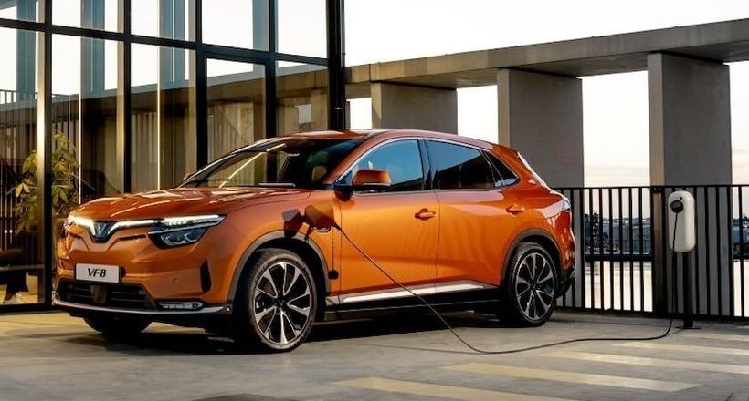 VinFast VF 8 có phạm vi hoạt động tốt hơn, cạnh tranh giá với xe Tesla tại Mỹ