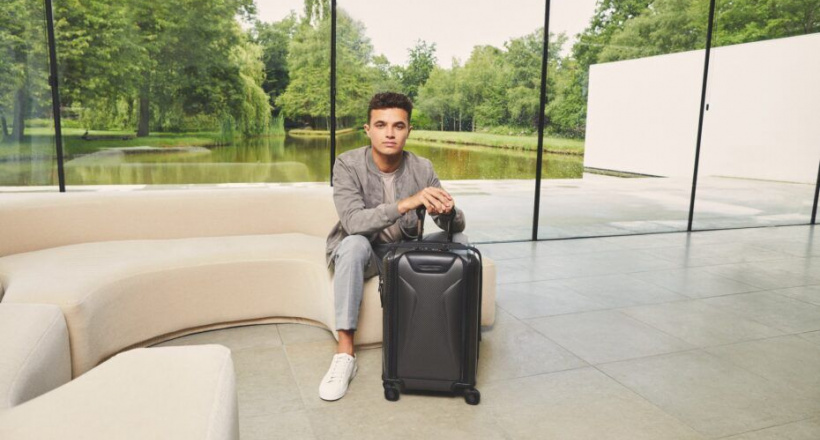 TUMI chiếc dịch Unpack Tomorrow cùng những ngôi sao đa lĩnh vực