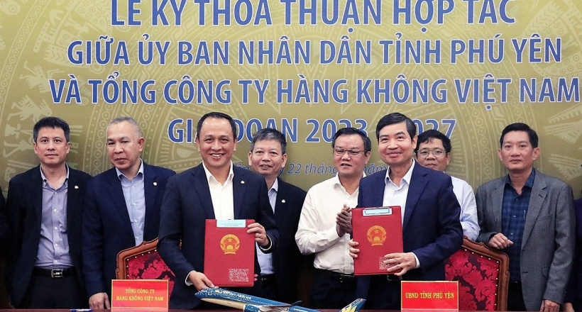 Vietnam Airlines hợp tác với tỉnh Phú Yên xúc tiến đầu tư, thương mại, du lịch, hàng không