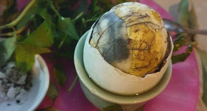 Trứng vịt lộn vào top 100 món ăn tệ nhất thế giới 2023