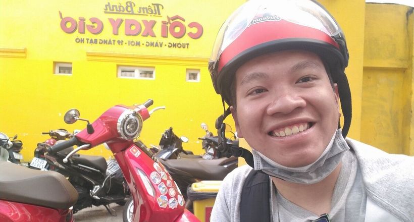 Phượt xe máy điện từ Hà Nội vào TP HCM dự giải chạy đêm