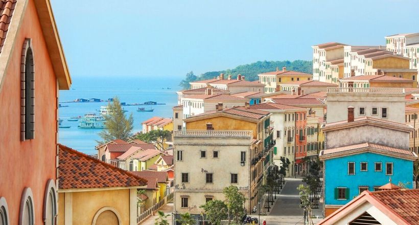 Báo Australia gợi ý du khách tới thị trấn Hoàng Hôn